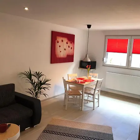 Ferienwohnung Kleines Zuhause Mülheim an der Ruhr Esterno foto