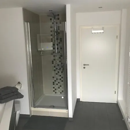 Ferienwohnung Kleines Zuhause Mülheim an der Ruhr Esterno foto